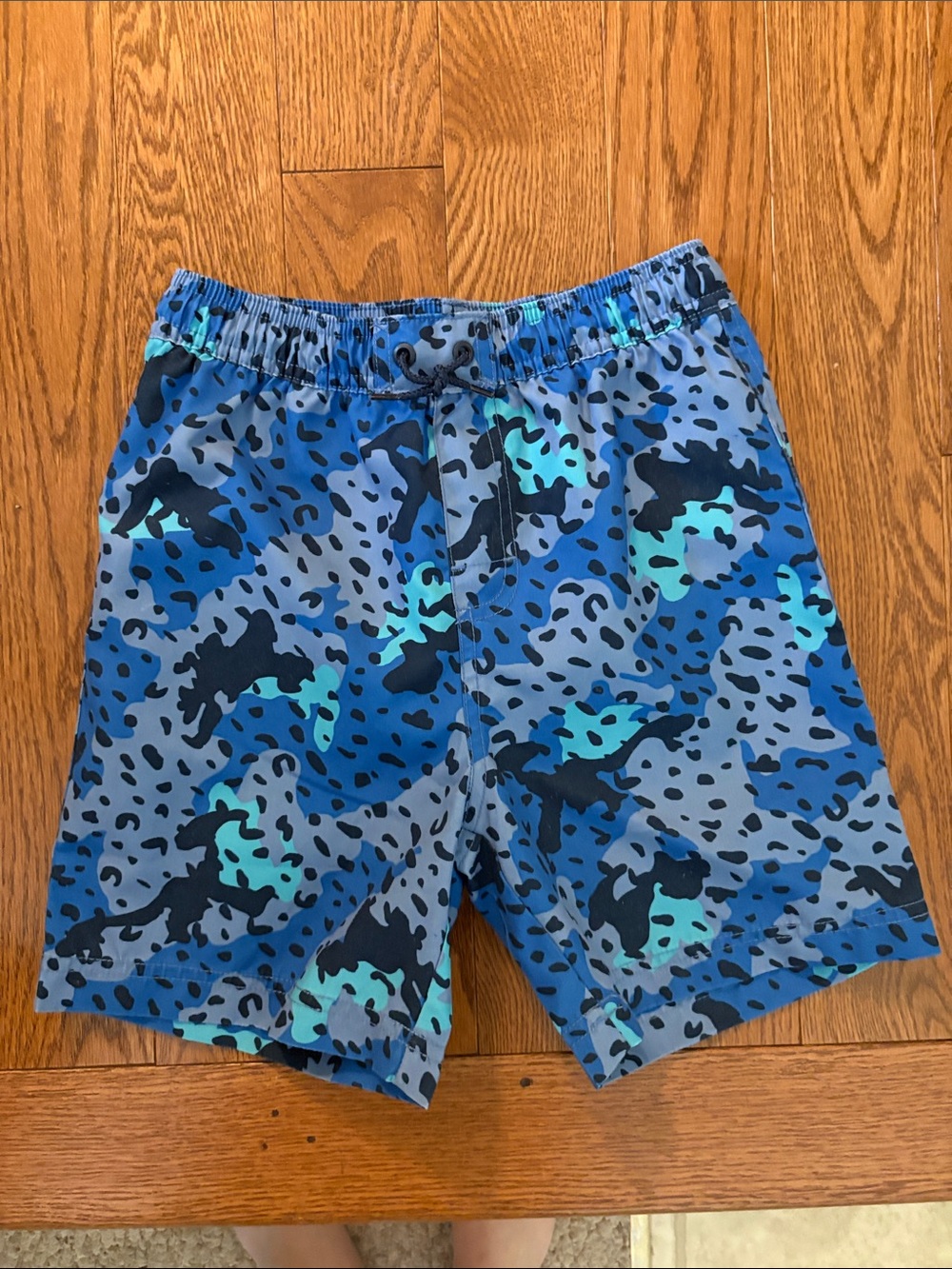 Tea Collection Boys Blue Camo Swim Trunks Like New